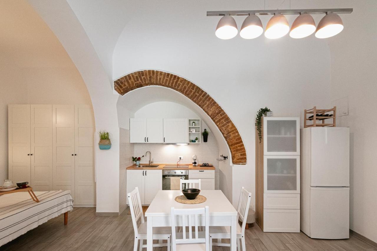 Zefiro21 Tiny House Apartment Termoli Bagian luar foto