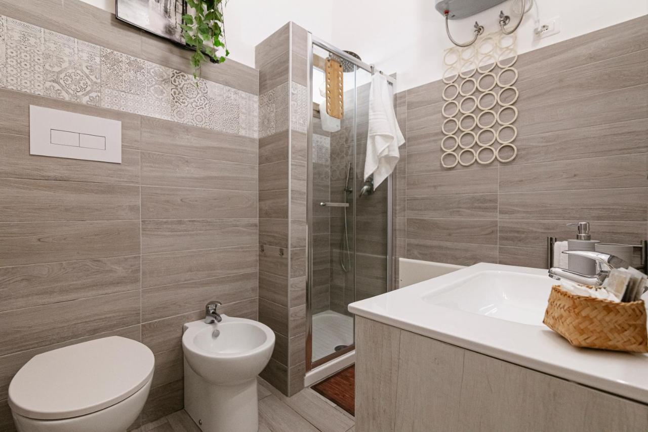 Zefiro21 Tiny House Apartment Termoli Bagian luar foto